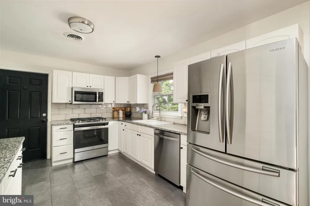 11908 PHYLANE DRIVE Hagerstown, MD 21742