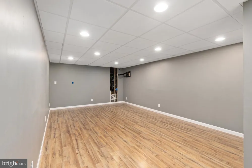11908 PHYLANE DRIVE Hagerstown, MD 21742