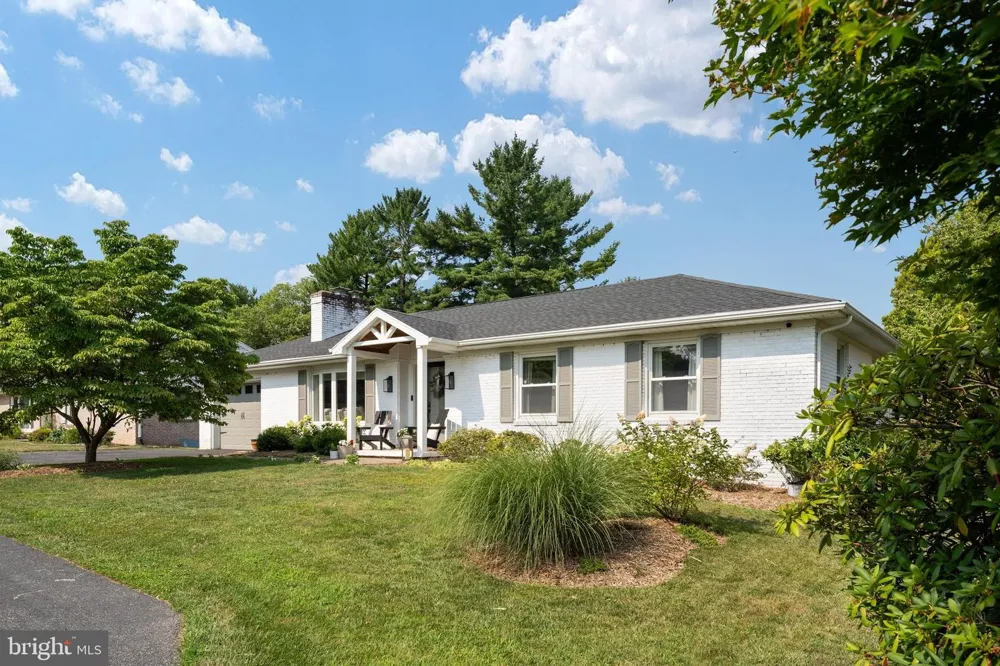 11908 PHYLANE DRIVE Hagerstown, MD 21742