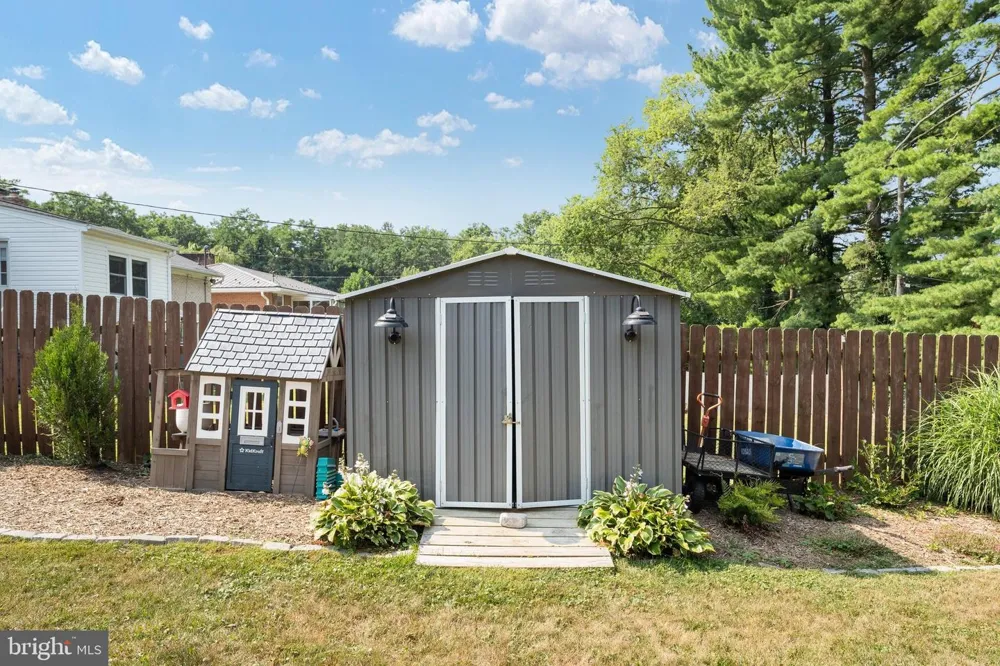 11908 PHYLANE DRIVE Hagerstown, MD 21742