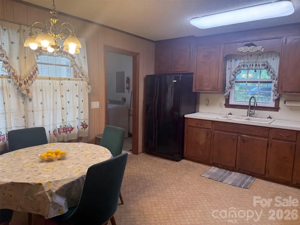 511 E Church Street Kershaw, SC 29067