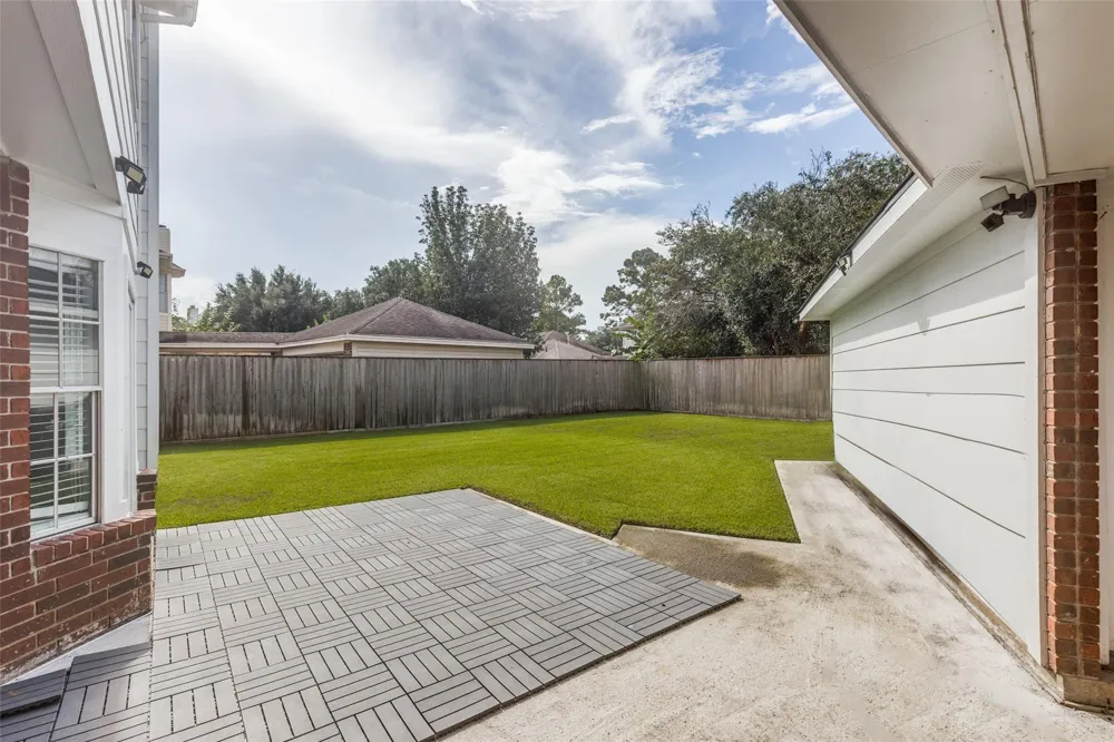 4219 Glenchase Lane Houston, TX 77014