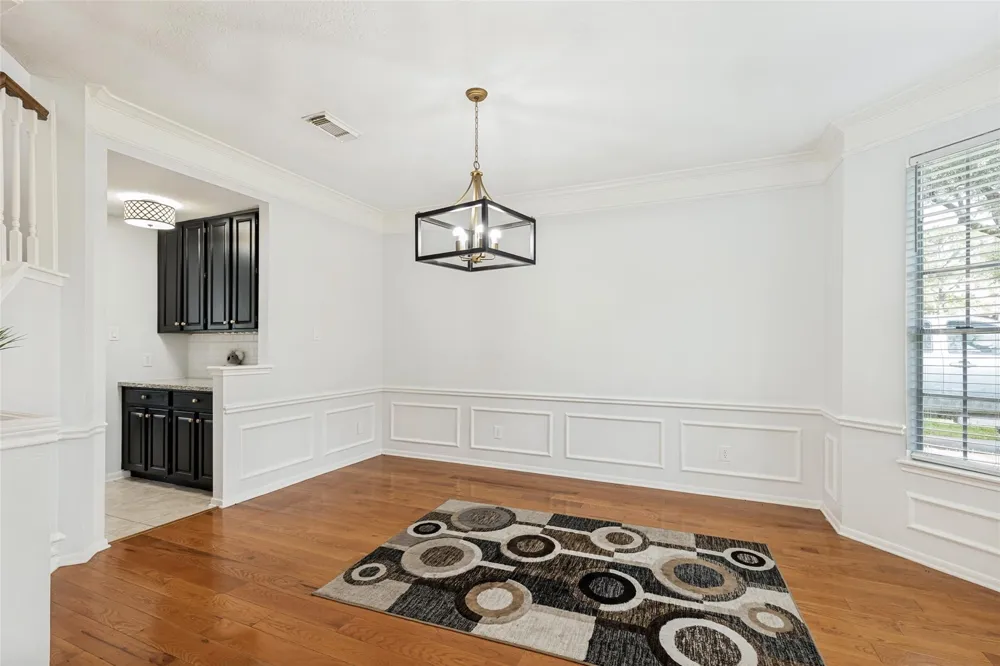 4219 Glenchase Lane Houston, TX 77014