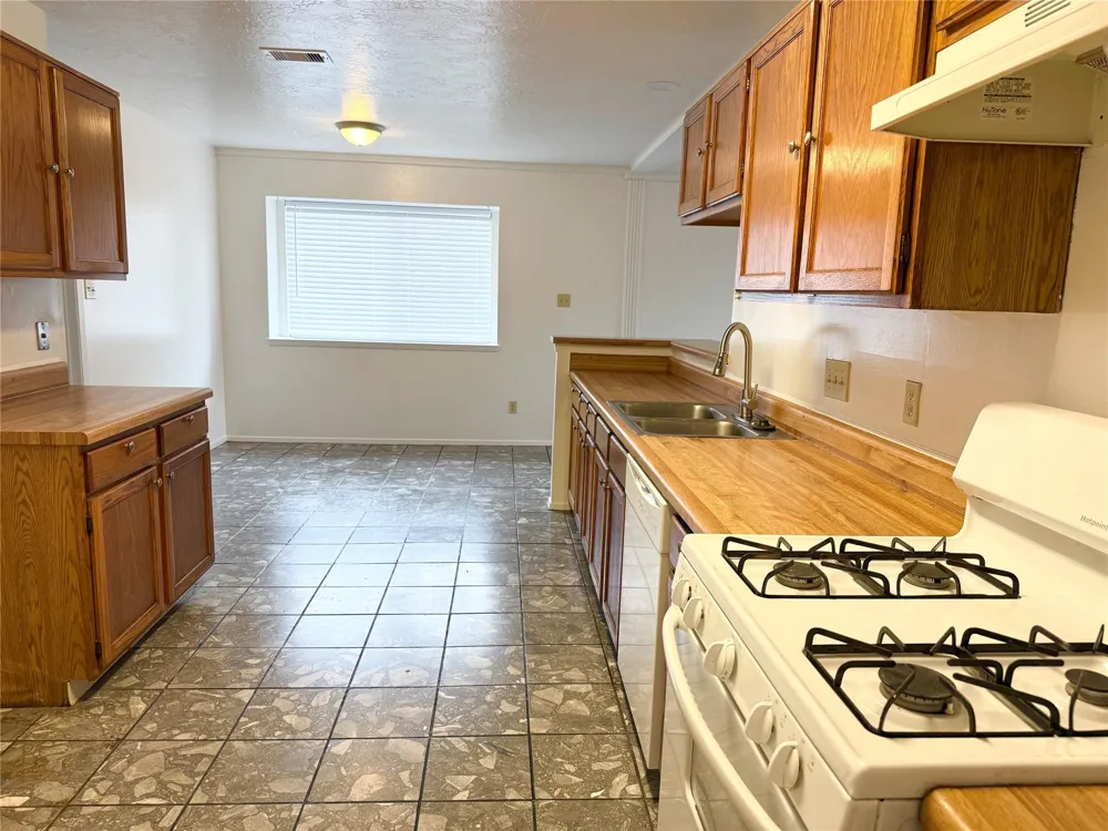 16723 Summer Dawn Lane Houston, TX 77095