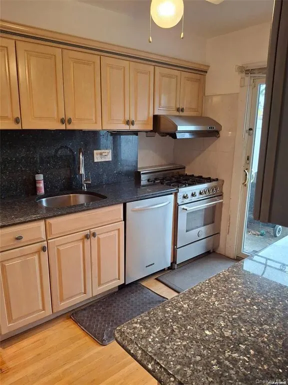 69-22 198th Street Fresh Meadows, NY 11365