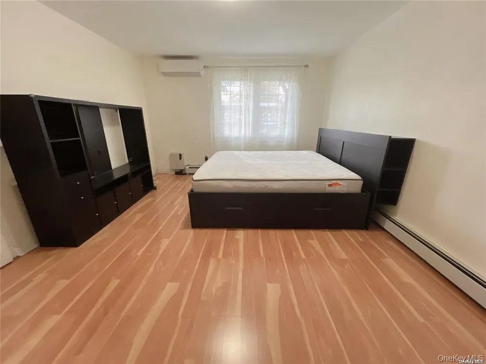 69-22 198th Street Fresh Meadows, NY 11365