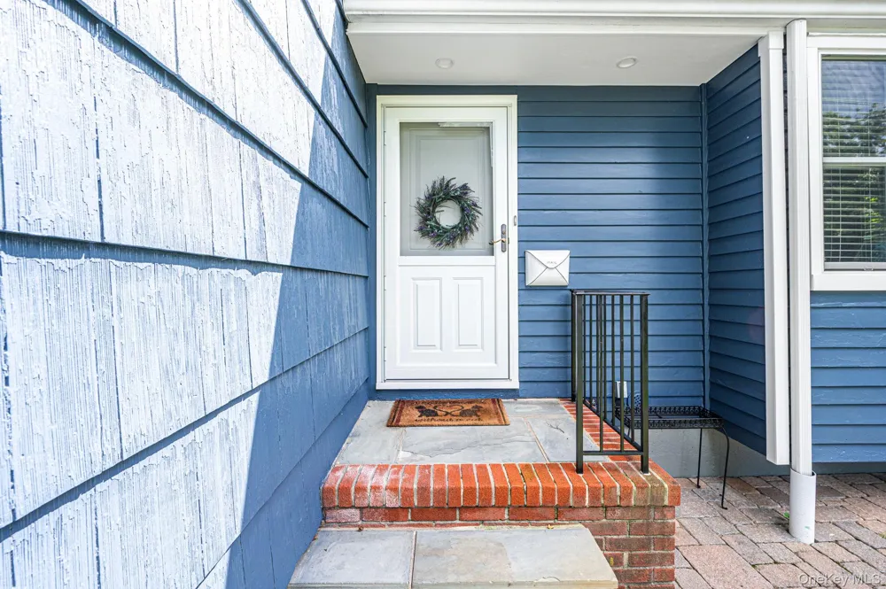 58 Mill Lane Huntington, NY 11743