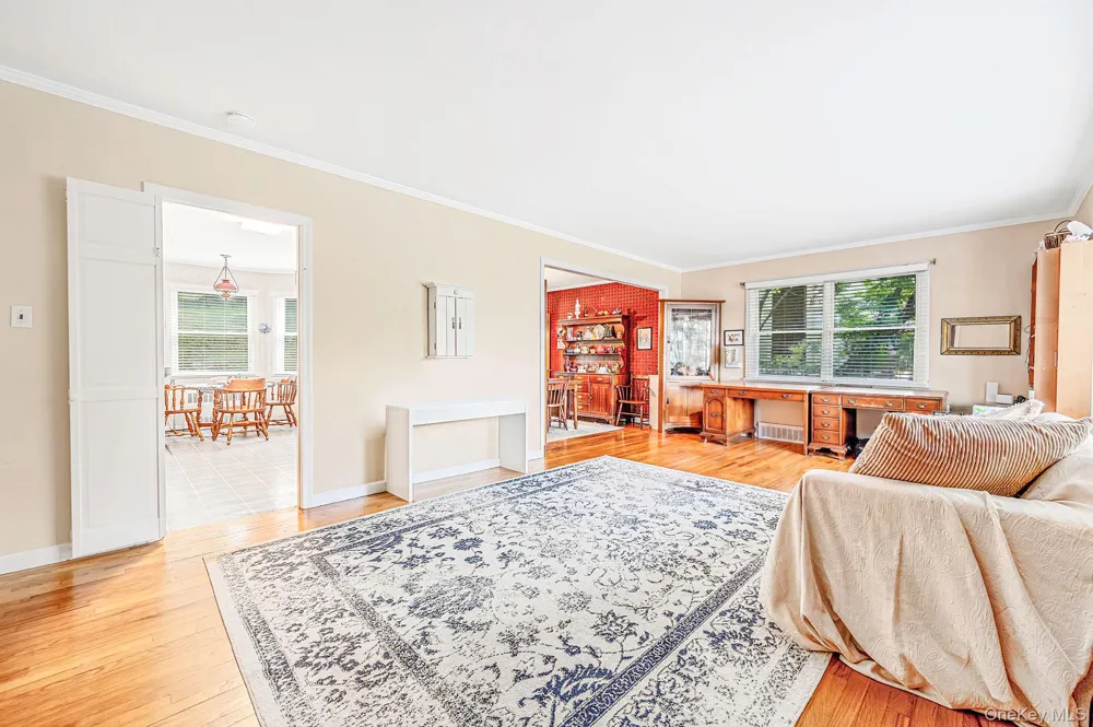 58 Mill Lane Huntington, NY 11743