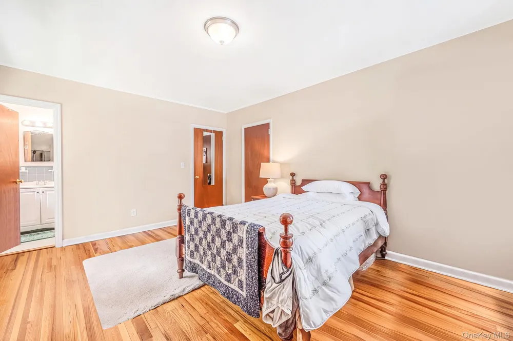 58 Mill Lane Huntington, NY 11743