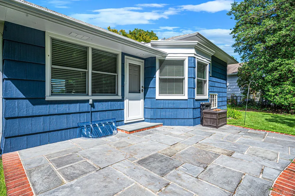 58 Mill Lane Huntington, NY 11743