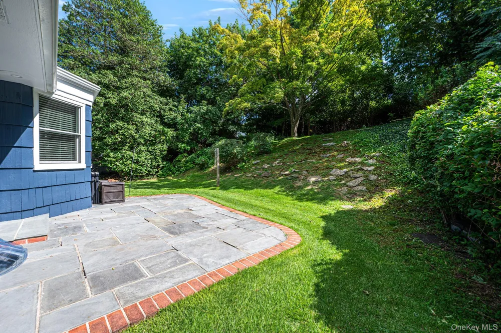 58 Mill Lane Huntington, NY 11743