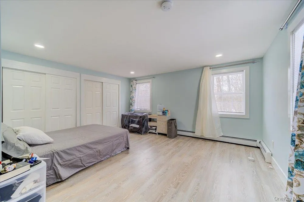24 Johnsontown Road Sloatsburg, NY 10974