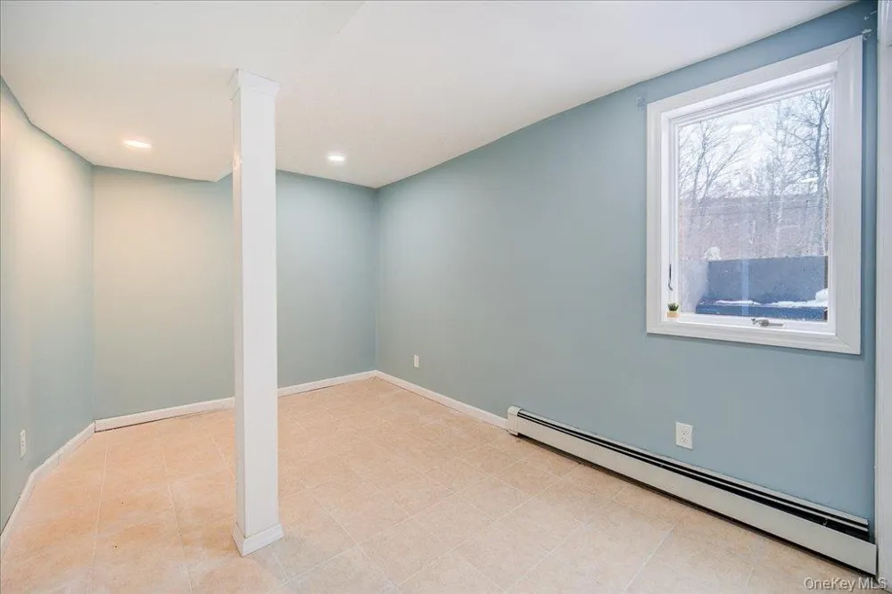24 Johnsontown Road Sloatsburg, NY 10974