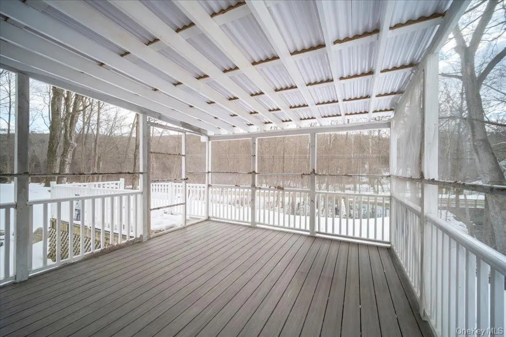 24 Johnsontown Road Sloatsburg, NY 10974