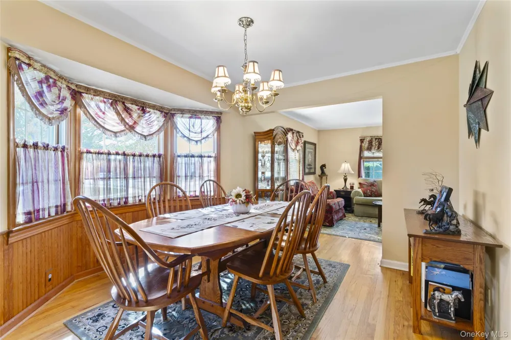 59 Linden Boulevard Hicksville, NY 11801