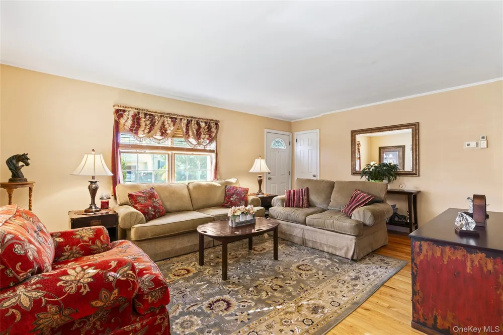 59 Linden Boulevard Hicksville, NY 11801
