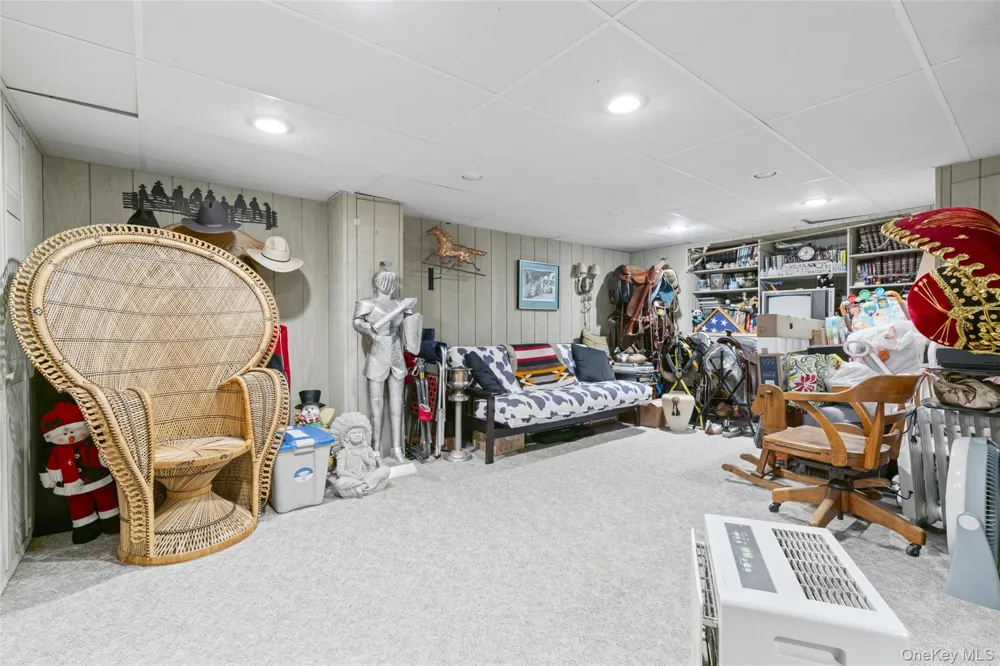 59 Linden Boulevard Hicksville, NY 11801