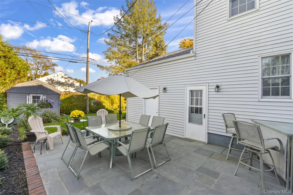 59 Linden Boulevard Hicksville, NY 11801