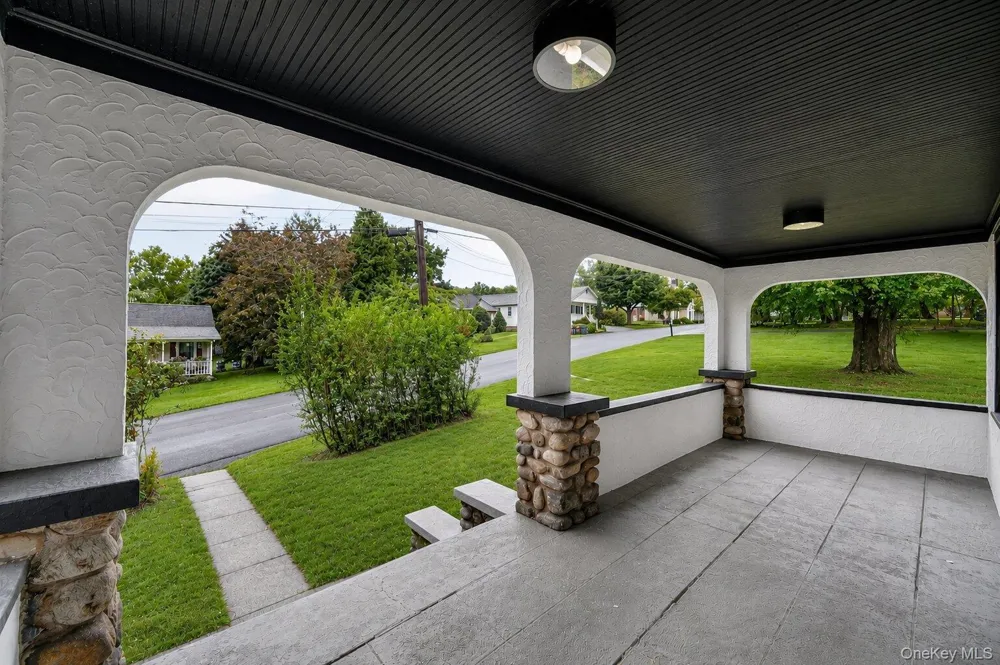 16 Maple Avenue West Nyack, NY 10994