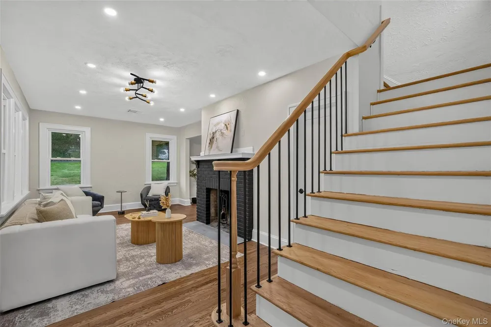 16 Maple Avenue West Nyack, NY 10994
