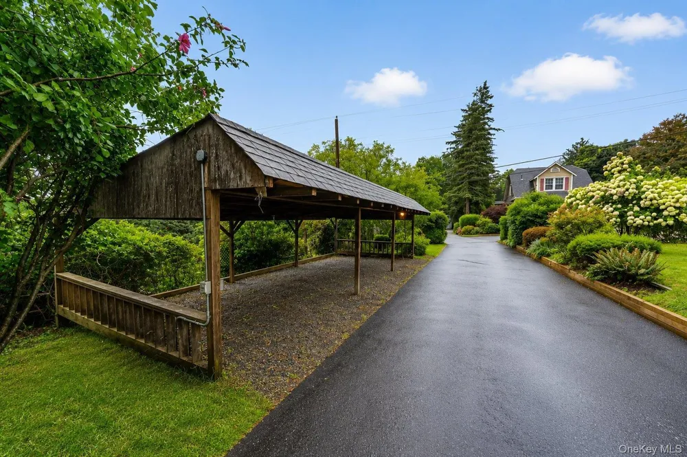 16 Maple Avenue West Nyack, NY 10994