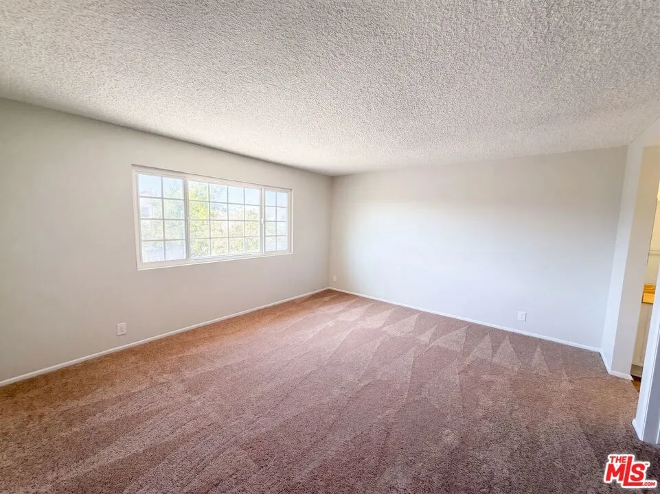 8452 Hazelwood Circle Westminster, CA 92683