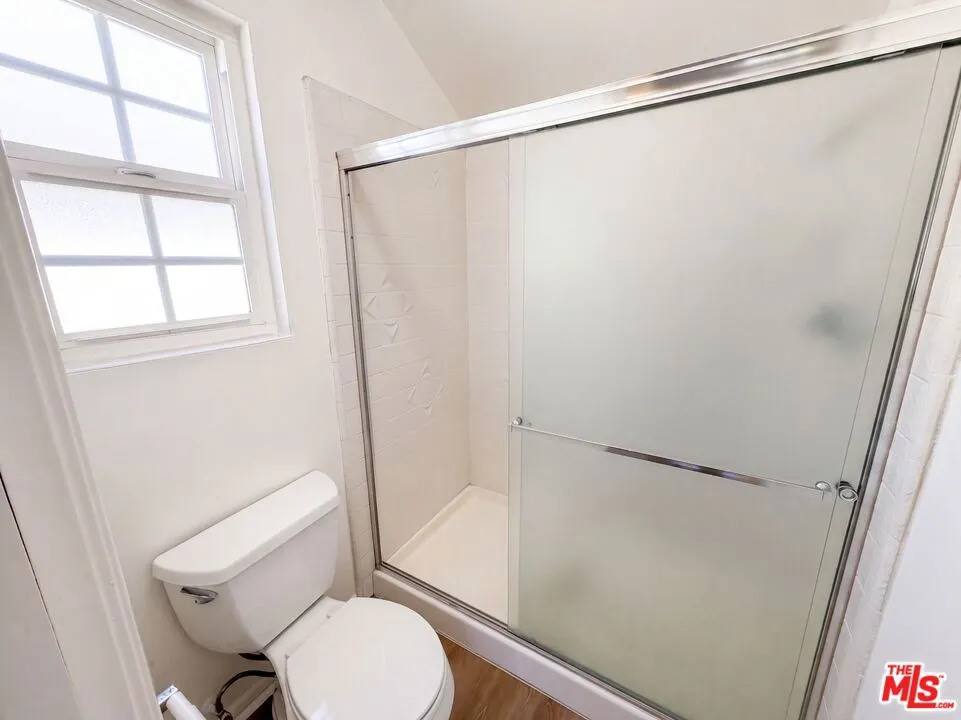 8452 Hazelwood Circle Westminster, CA 92683