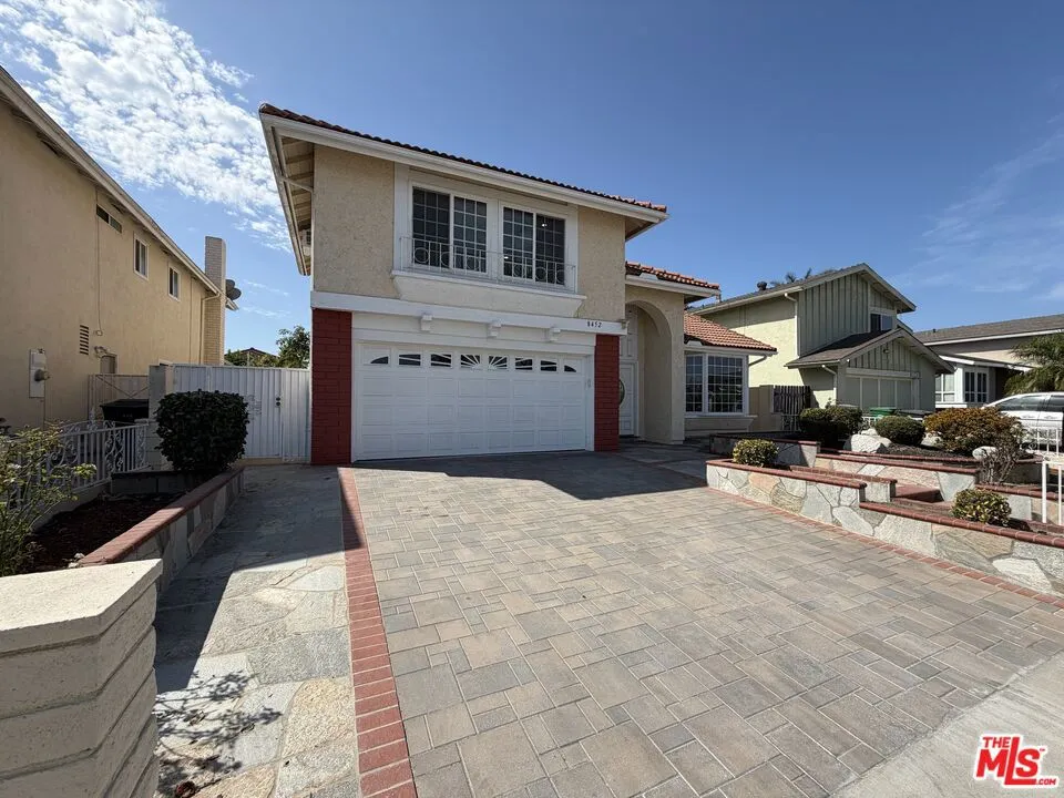 8452 Hazelwood Circle Westminster, CA 92683