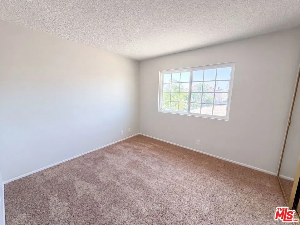 8452 Hazelwood Circle Westminster, CA 92683