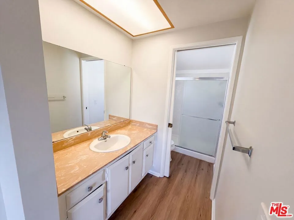 8452 Hazelwood Circle Westminster, CA 92683