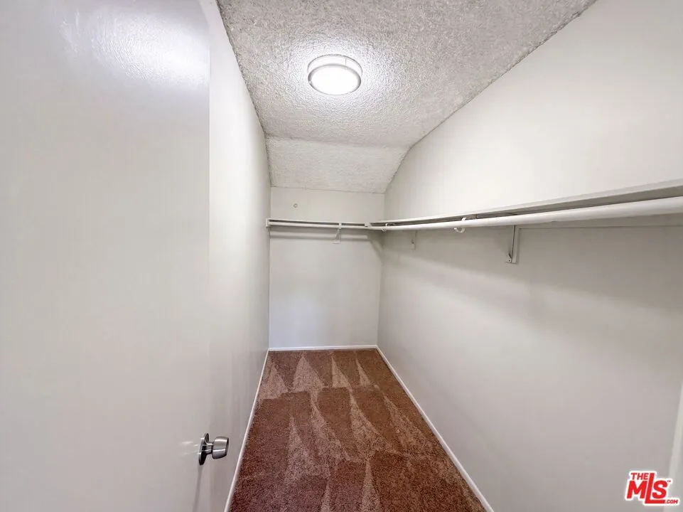 8452 Hazelwood Circle Westminster, CA 92683