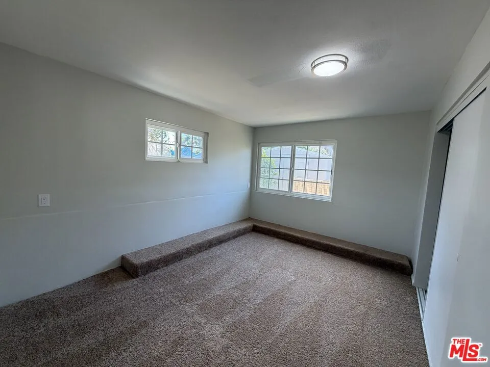 8452 Hazelwood Circle Westminster, CA 92683