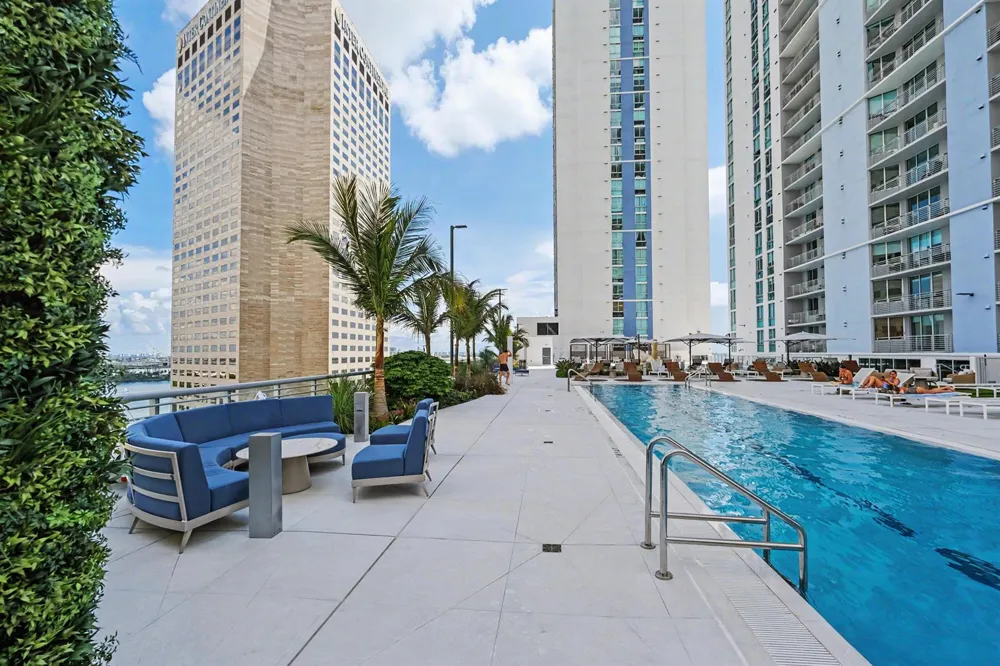 335 S Biscayne Boulevard #1002 Miami, FL 33131