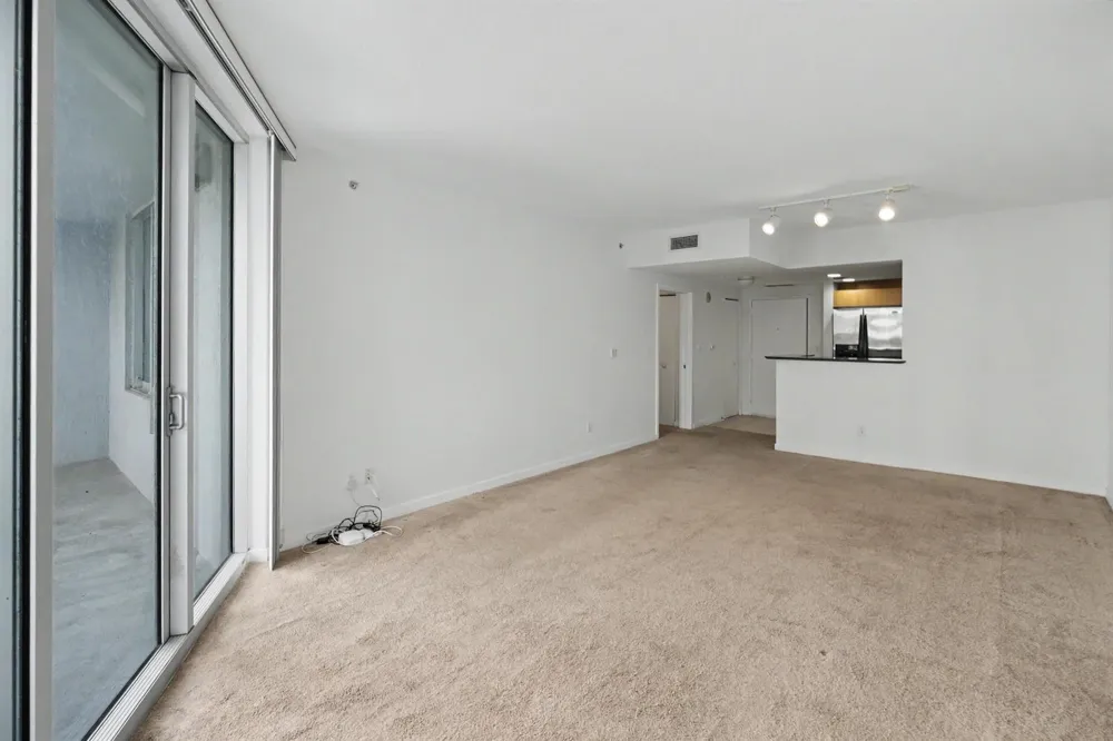 335 S Biscayne Boulevard #1002 Miami, FL 33131