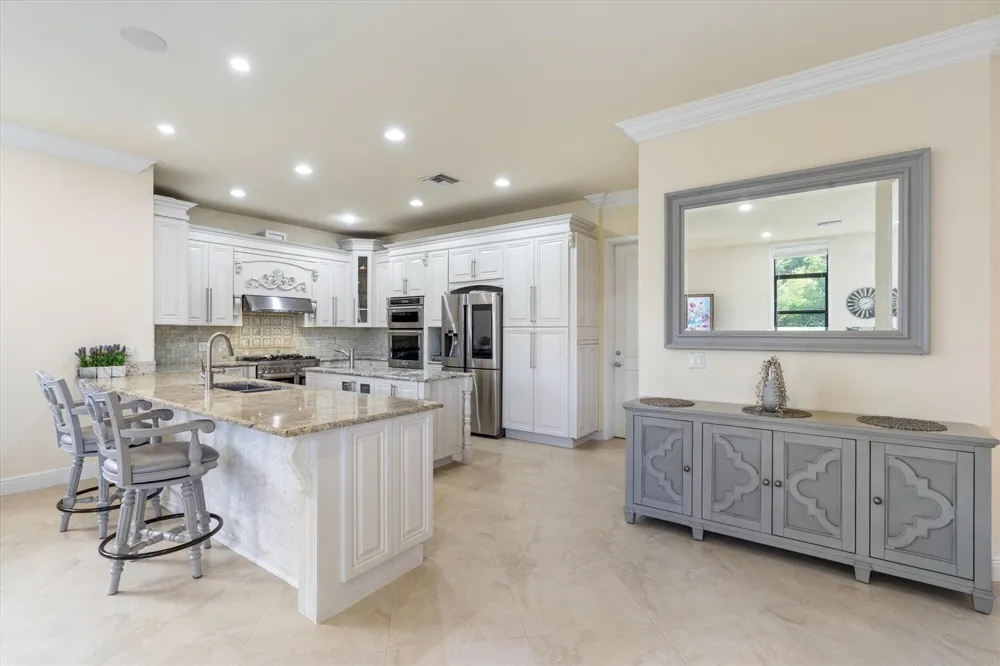 301 SANDALWOOD LANE Boca Raton, FL 33487