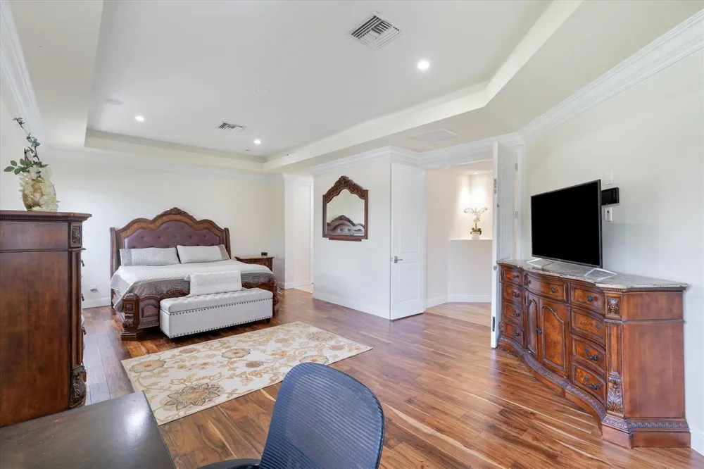 301 SANDALWOOD LANE Boca Raton, FL 33487
