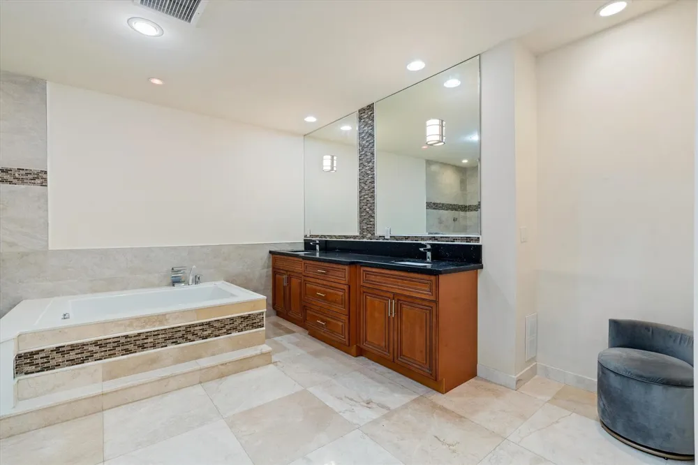301 SANDALWOOD LANE Boca Raton, FL 33487