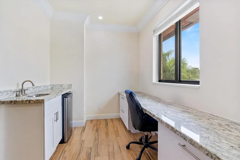 301 SANDALWOOD LANE Boca Raton, FL 33487