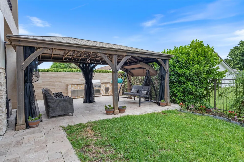 301 SANDALWOOD LANE Boca Raton, FL 33487