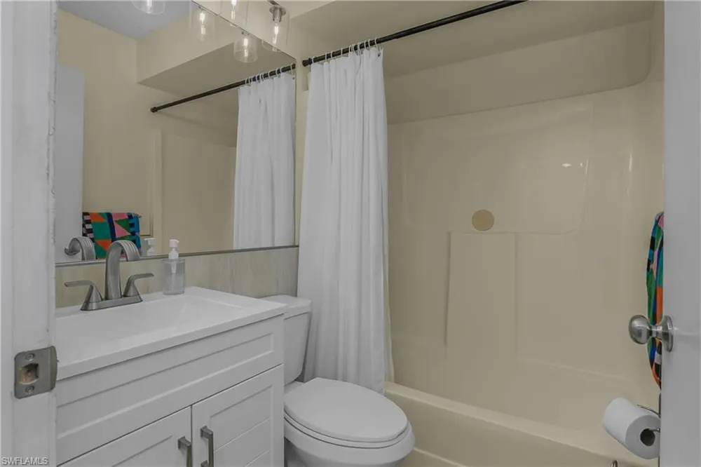 8381 S Haven Lane Fort Myers, FL 33919