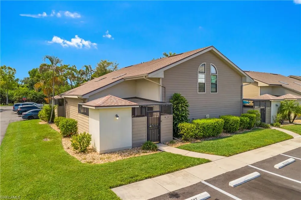 8381 S Haven Lane Fort Myers, FL 33919