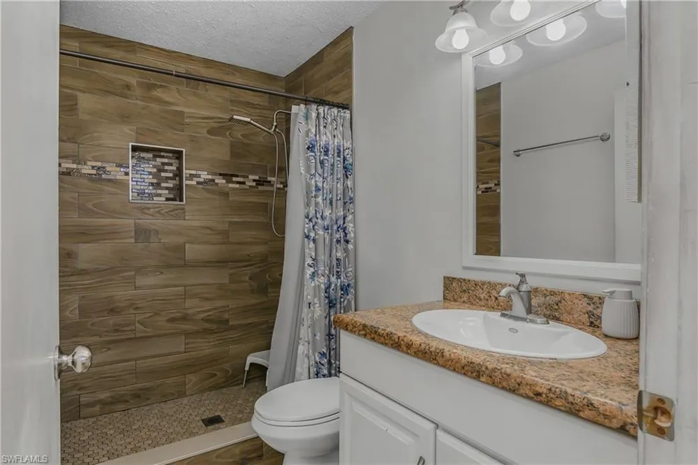 8381 S Haven Lane Fort Myers, FL 33919