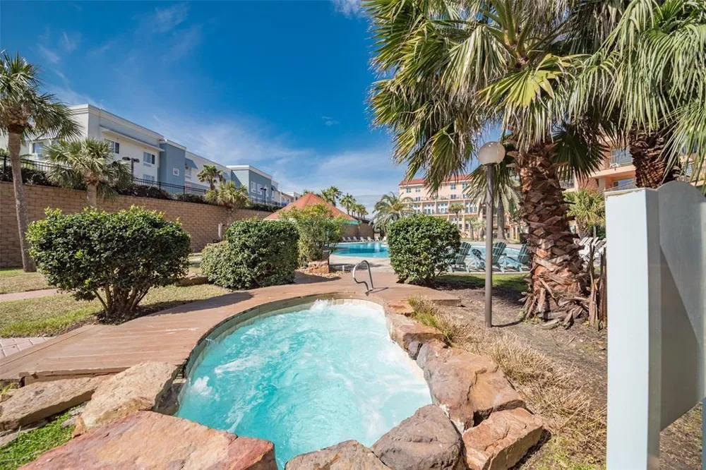 9520 Seawall Boulevard #155 Galveston, TX 77554