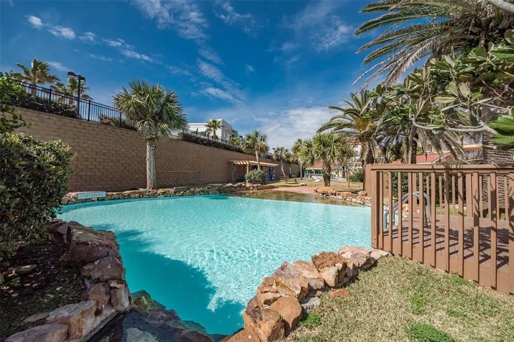 9520 Seawall Boulevard #155 Galveston, TX 77554