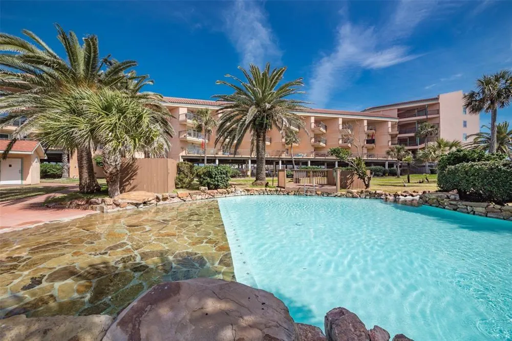 9520 Seawall Boulevard #155 Galveston, TX 77554