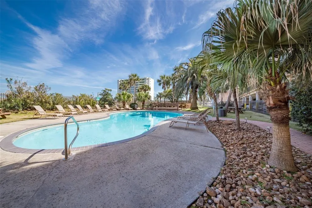 9520 Seawall Boulevard #155 Galveston, TX 77554