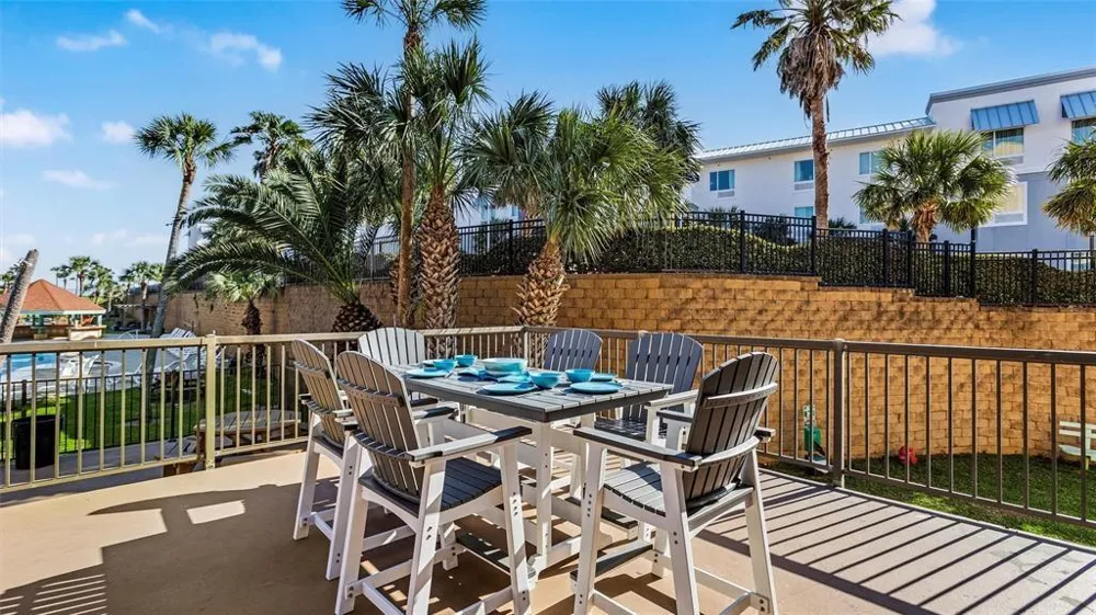9520 Seawall Boulevard #155 Galveston, TX 77554