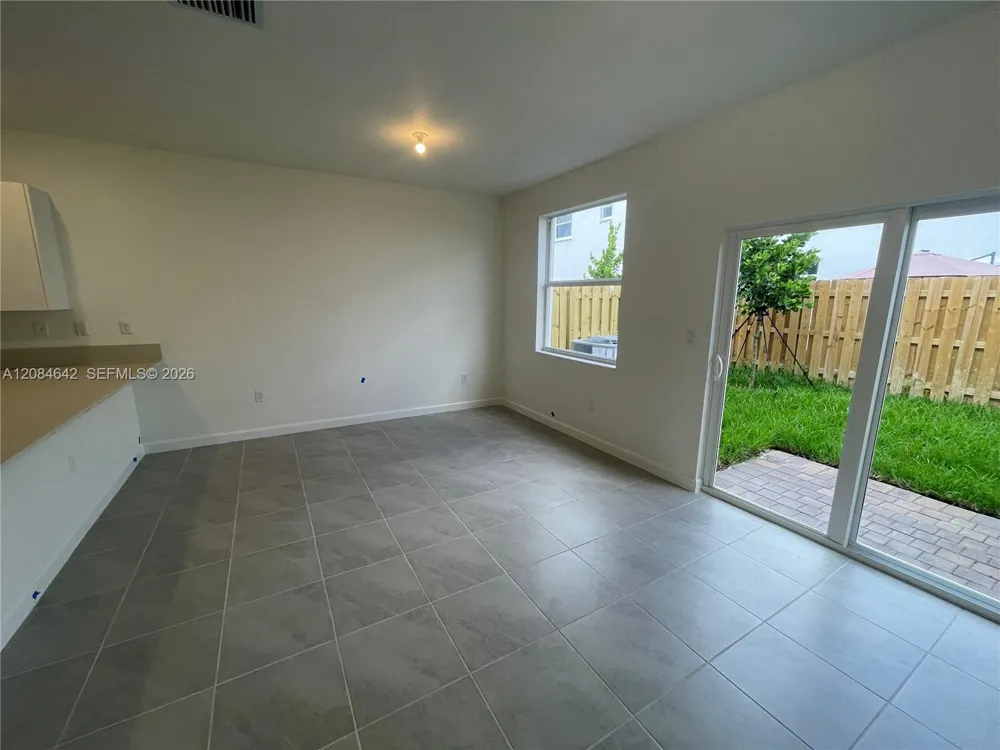 2568 SE 25th Rd #2568 Homestead, FL 33035