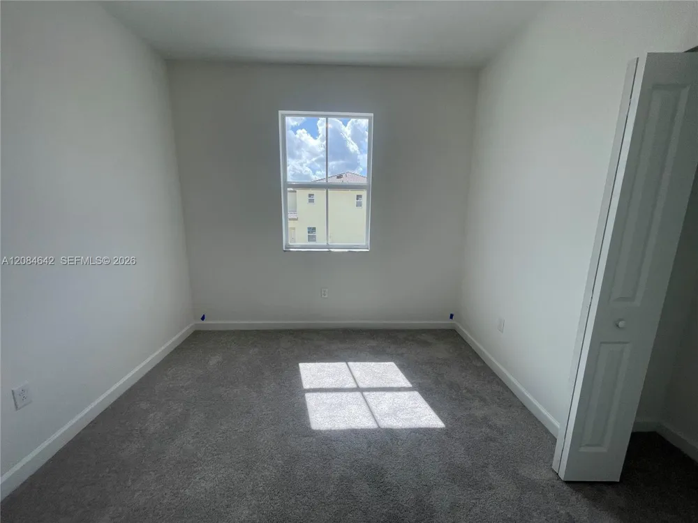 2568 SE 25th Rd #2568 Homestead, FL 33035