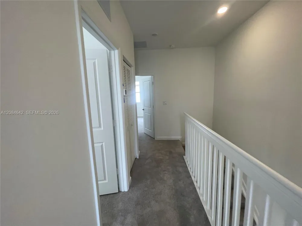 2568 SE 25th Rd #2568 Homestead, FL 33035